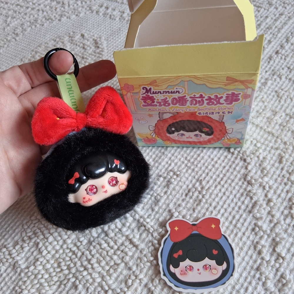🔥BOGO🔥 MunMun's Fairy Tale Bedtime Stories- Snow White Plush Pendant